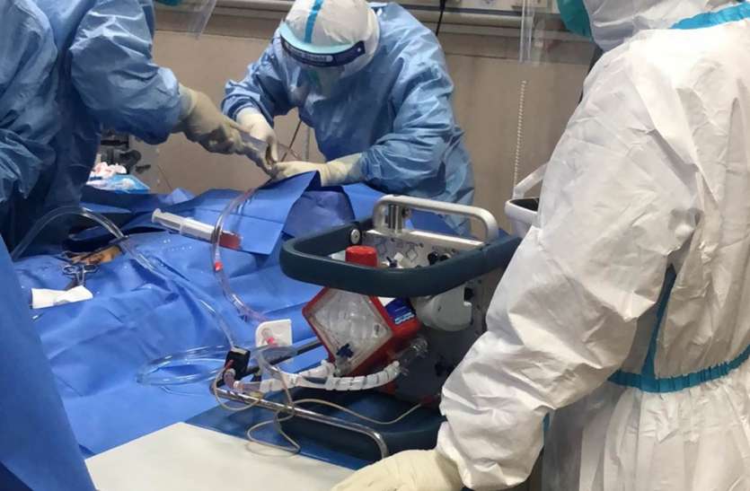 coronavirus यूरोपीय देशों में और कहर बरपाएगा कोरोना वायरस, यूएस में 22 लाख और ब्रिटेन में 5 लाख लोगों की जान खतरे में