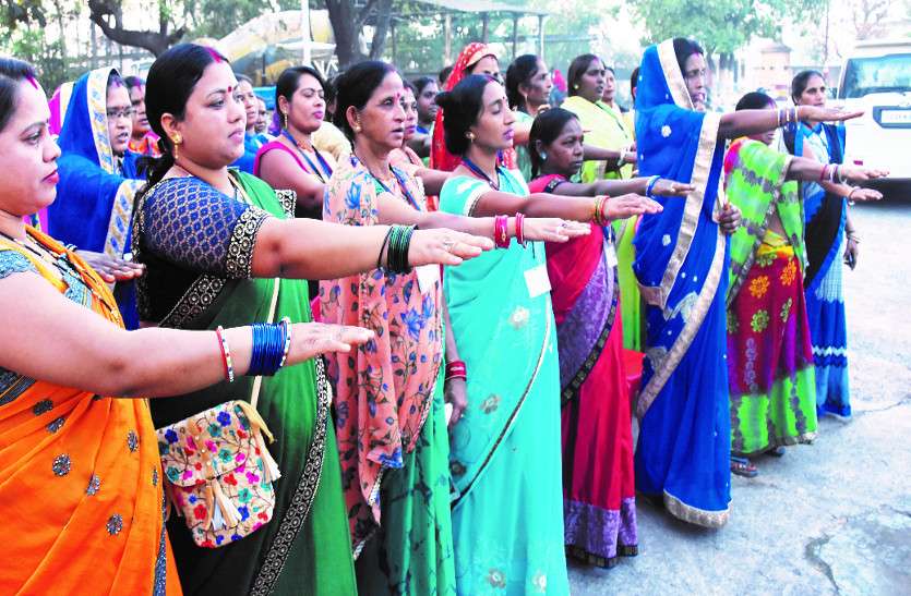डीएसपी के साथ महिला कमांडो ने ली स्वच्छता की शपथ, प्लास्टिक का उपयोग नहीं करने व लोगों को प्रेरित करने लिया संकल्प