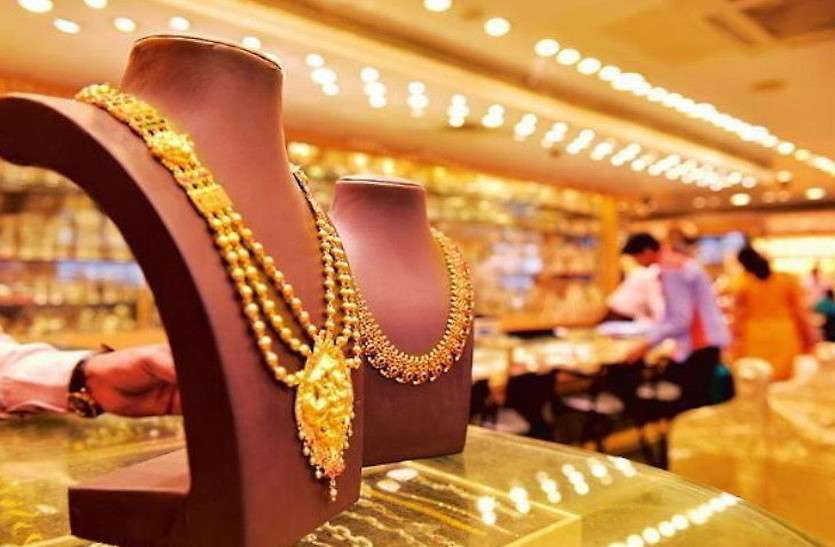 गहनें खरीदने का सही समय, सोने-चांदी के कम होते दामों पर ब्रेक के बाद दिखने लगी तेजी गहनें खरीदने का सही समय, सोने-चांदी के कम होते दामों पर ब्रेक के बाद दिखने लगी तेजी