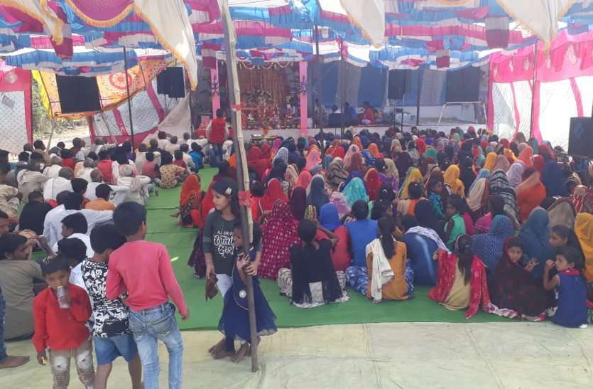 जीवन में भटकाव आए तो संतों की आवश्यकता होती है जीवन में भटकाव आए तो संतों की आवश्यकता होती है