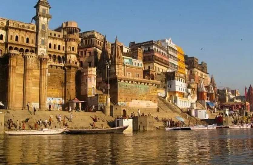 कोरोना का कहर : बनारस में विदेशी पर्यटकों के एंट्री पर प्रशासन ने लगाया बैन कोरोना का कहर : बनारस में विदेशी पर्यटकों के एंट्री पर प्रशासन ने लगाया बैन