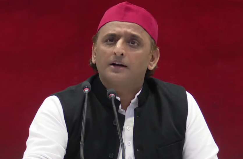 Akhilesh Yadav कोरोना का खौफः अखिलेश ने भी साइकिल यात्रा समेत रद्द किए सभी आंदोलन व क्षेत्रीय कार्यक्रम, किया बड़ा ऐलान