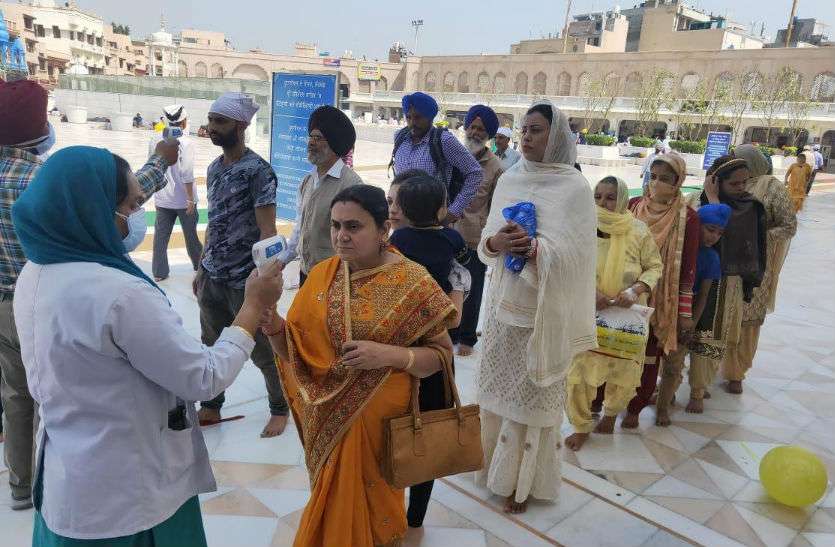 golden_temple_seva2.jpg