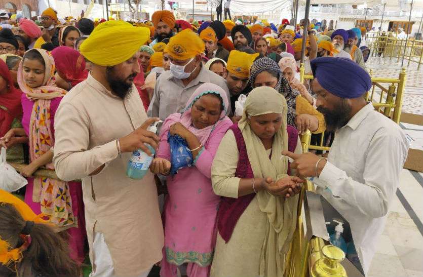 golden_temple_seva3.jpg