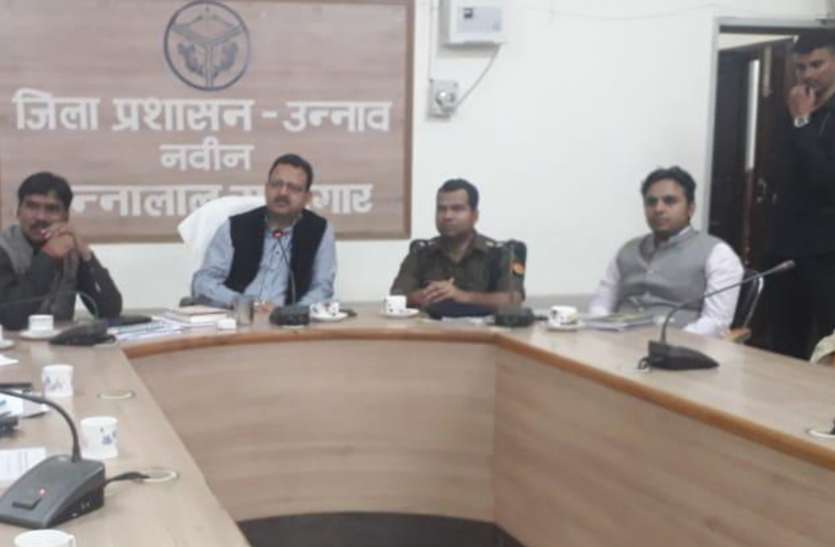 कोरोना वायरस को लेकर धर्मगुरुओं की बैठक मैं लिया गया बड़ा निर्णय अब करेंगे यह काम कोरोना वायरस को लेकर धर्मगुरुओं की बैठक मैं लिया गया बड़ा निर्णय अब करेंगे यह काम