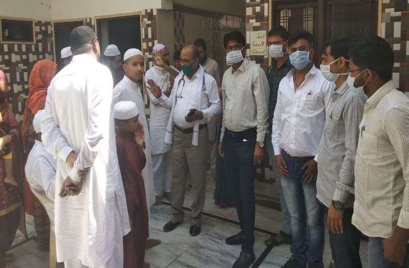 Fake news of Corona infection in Sanchore area हज यात्रा से लौटे 26 जनों में कोरोना संक्रमण की अफवाह, सांचौर पहुंचा प्रशासन