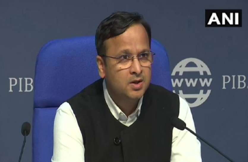 lav aggrwal .jpg Coronavirus: बच्चों और बुजुर्गों को घर में रहने की सलाह, दिल्ली की सभी रेस्टोरेंट बंद