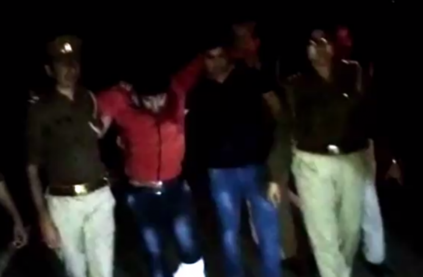 mutbhed.png सुंदर भाटी गैंग के चार कुख्यात बदमाश गिरफ्तार, सुपारी लेकर बाप-बेटी की करने जा रहे थे हत्या