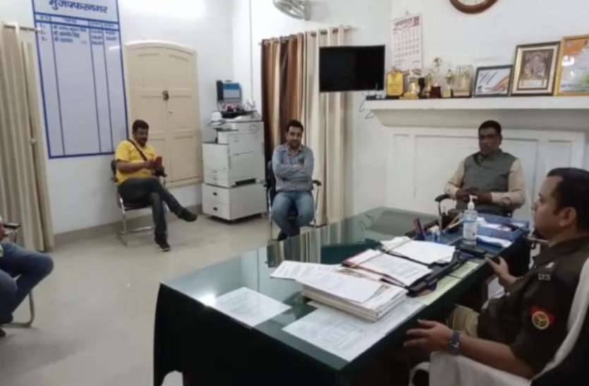 screenshot_from_2020-03-19_18-53-30.jpg Coronavirus: पुलिस ने कोरोना वायरस से लड़ने के लिए किए सख्त इंतजाम, हर तरफ हो रही तारीफ
