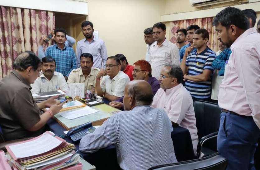Death of Discom Personnel, Junior Engineer APO डिस्कॉम कार्मिक की मौत, कनिष्ठ अभियंता एपीओ