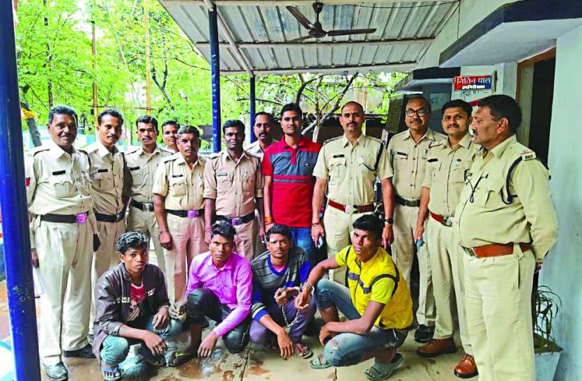 12 मार्च को चार युवकों ने की थी हत्या, आरोपियों को भेजा जेल बुजुर्ग पर था जादू टोने का शक, उतार दिया मौत के घाट