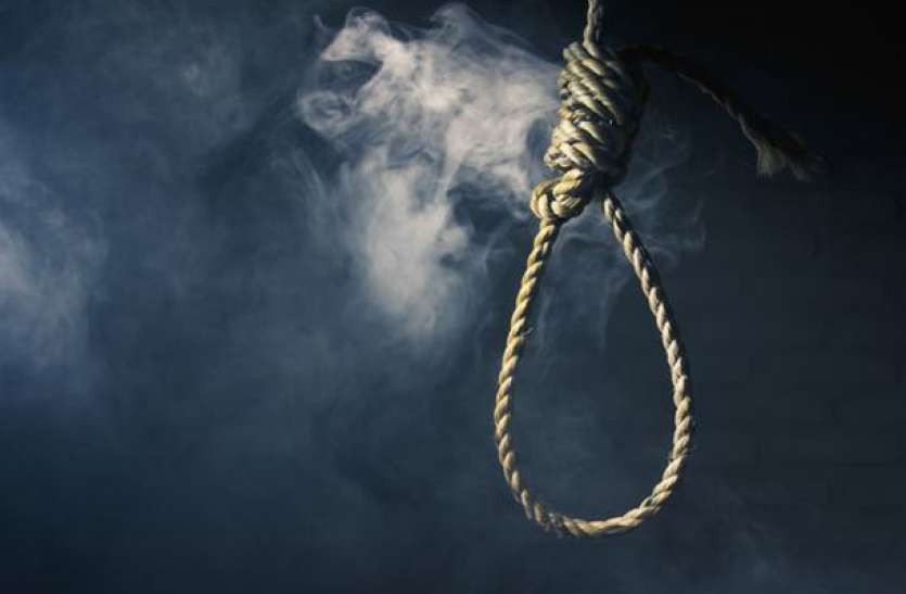 punishment hang till death फांसी पर लटकाने के बाद अपराधी की डेड बॉडी के साथ होता है क्या सलूक, जानें सब कुछ यहां