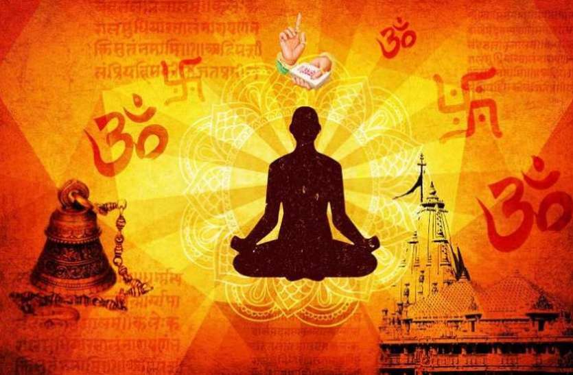 COVID-19 : समूह नहीं, घर पर अकेले ही करेंगे इष्ट की आराधना COVID-19 : समूह नहीं, घर पर अकेले ही करेंगे इष्ट की आराधना