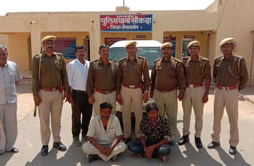 वाहन चोरी के मामले की गुत्थी सुलझी वाहन चोरी के मामले की गुत्थी सुलझी