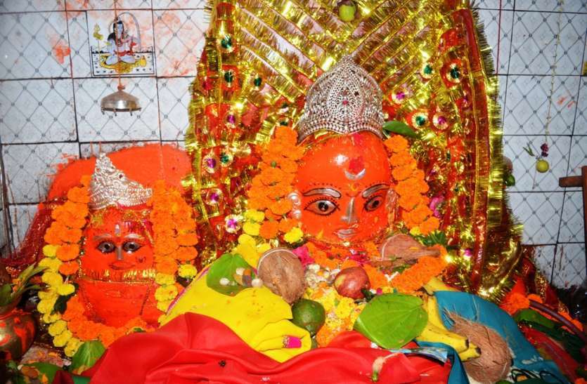 हिंगलाज माता जयंती : हिंदू, मुस्लिम सब टेकते हैं माता के दरबार में मत्था, भर जाती है सबकी झोली हिंगलाज माता जयंती : हिंदू से ज्यादा मुस्लिम श्रद्धालु टेकते हैं माता के दरबार में मत्था, भर जाती है सबकी झोली