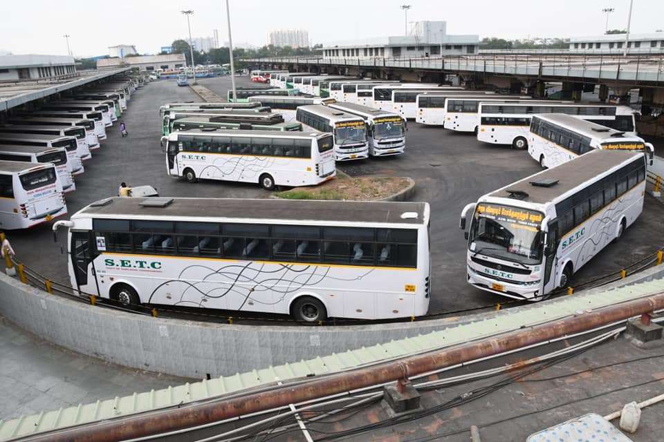 Bus Terminus and Railway station remains deserted in chennai