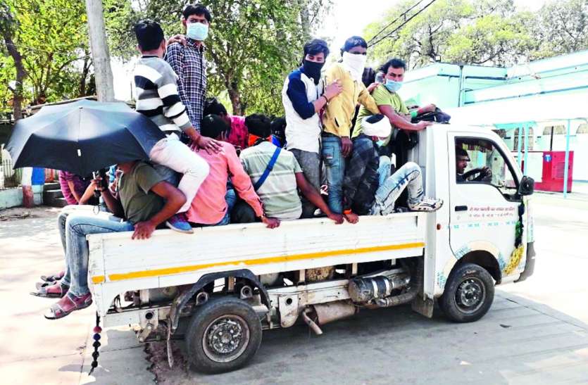 अहमदाबाद-गोरखपुर से आए 107 राहगीरों की कराई स्क्रीनिंग, घरों में ही रहेंगे आइसोलेट अहमदाबाद-गोरखपुर से आए 107 राहगीरों की कराई स्क्रीनिंग, घरों में ही रहेंगे आइसोलेट