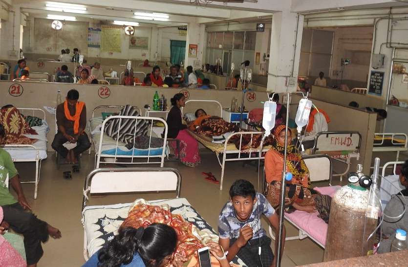 कोरोना कफ्र्यू के बीच अस्पताल में पांच बच्चों की गूंजी किलकारियां कोरोना कफ्र्यू के बीच अस्पताल में पांच बच्चों की गूंजी किलकारियां