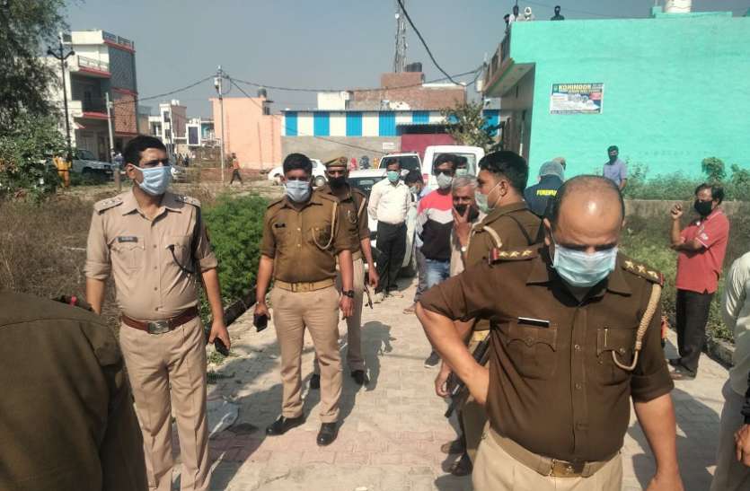 hapur.jpg Janta Curfew के बीच कोरोना के डर से युवक ने की आत्महत्या, सुसाइड नोट में लिखा- सभी अपना टेस्ट कर लेना