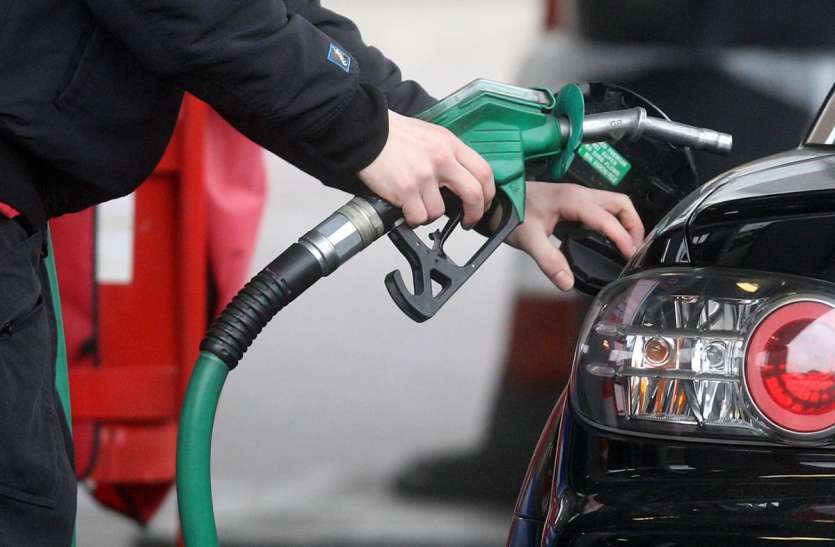 petrol_and_diesel_price.jpg Janta Curfew के दिन भी आम लोगों को नहीं मिली पेट्रोल और डीजल की कीमत से राहत