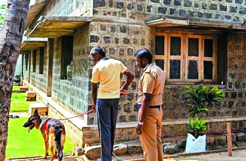 शराब के नशे में दोस्त की गला दबा कर हत्या शराब के नशे में दोस्त की गला दबा कर हत्या