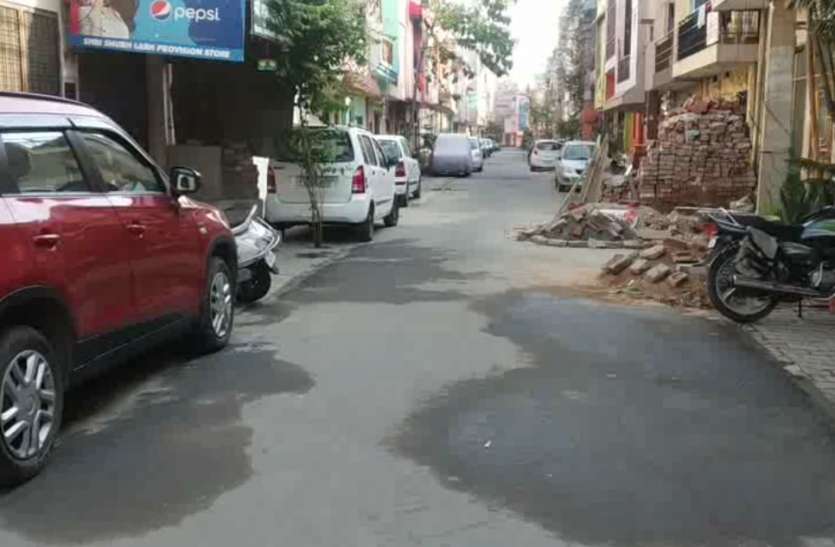 meerut Janta Curfew: मेरठ में सुबह सात बजते ही पसर गया सन्नाटा, जनता कर्फ्यू को पूरा समर्थन दे रहे लोग