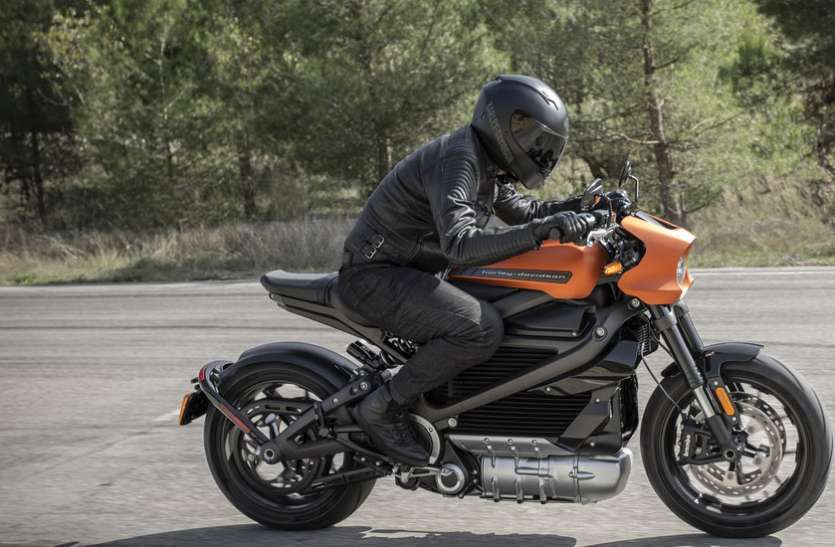 Harley Davidson Bike With Android Android System के साथ बाइक लॉन्च करेगी Harley Davidson, मोबाइल से हो जाएगी कनेक्ट