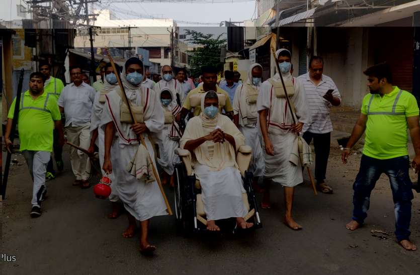 जैन मंदिरों में ३१ तक नहीं होंगी धार्मिक गतिविधियां जैन मंदिरों में ३१ तक नहीं होंगी धार्मिक गतिविधियां