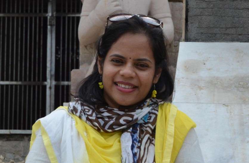 smita किसानों के लिए बाहुबलियों से लडऩे वाली छत्तीसगढ़ रायपुर की इकलौती बैंक प्रबंधक स्मिता