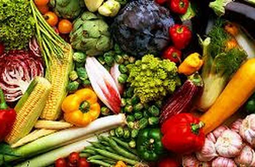 सब्जियों के दाम आसमान पर सब्जियों के दाम आसमान पर
