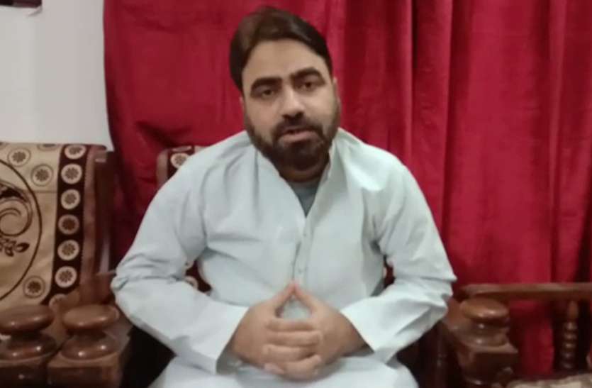 deoband.jpg Lockdown में अधिक कीमत पर सामान बेचने और जमाखोरी करने वालों को मुस्लिम धर्मगुरु ने दी ये चेतावनी