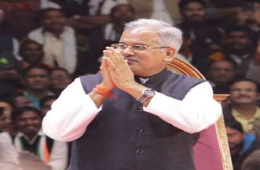 कोरोना संकट से निपटने सरकारी अधिकारी-कर्मचारी देंगे एक दिन का वेतन, विधायकों ने CM सहायता कोष में दिया एक महीने की सैलरी कोरोना संकट से निपटने सरकारी अधिकारी-कर्मचारी देंगे एक दिन का वेतन, विधायकों ने CM सहायता कोष में दिया एक महीने की सैलरी
