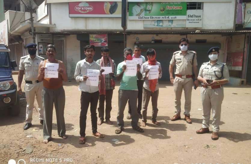 police घूमते मिले तो तबियत खराब है होने का बनाया बहाना, लगवाई उठक-बैठक