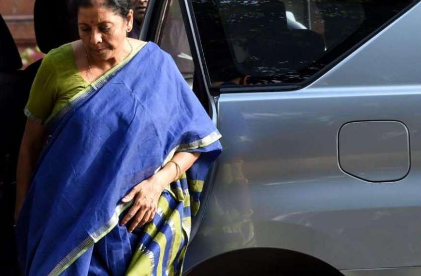 nirmala sitharaman भारत में प्रत्येक व्यक्ति को कोरोना से लड़ने के लिए मिले 1225 रुपए