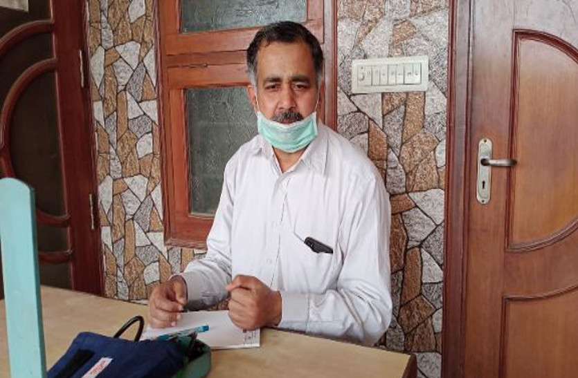 बुजुर्गों पर कोरोना का प्रभाव सबसे पहले, सावधान रहें बुजुर्गों पर कोरोना का प्रभाव सबसे पहले, सावधान रहें