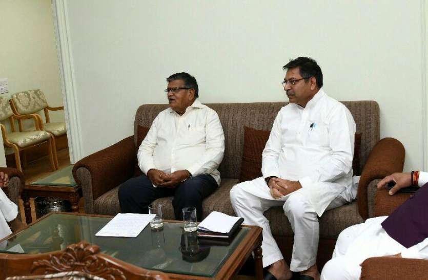 aaaaaaaaaaa.jpg कटारिया और पूनिया ने की मुख्यमंत्री गहलोत से मुलाकात
