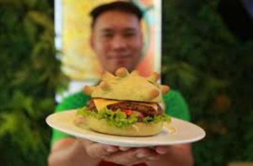 burger1.jpg शेफ ने बनाया 'कोरोना बर्गर', कहा जो डराए उसे खा जाओ