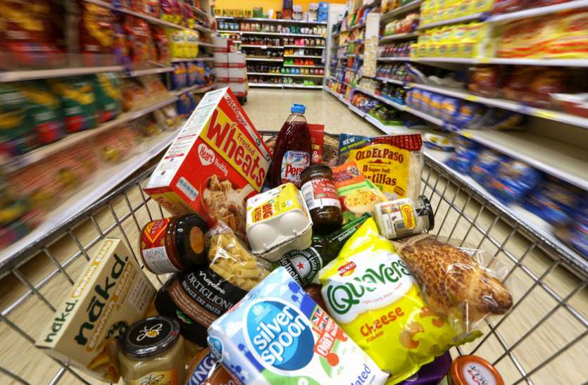 grocery1.jpg लॉकडाउन 3.0 के बीच खुलेंगी कपड़ा, हार्डवेयर समेत ये सभी दुकानें, रायपुर प्रशासन ने जारी की लिस्ट