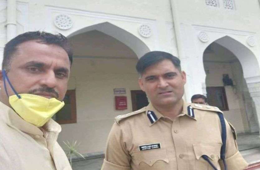विप्र फाउंडेशन की सभी विप्रों से सहयोग की अपील विप्र फाउंडेशन की सभी विप्रों से सहयोग की अपील