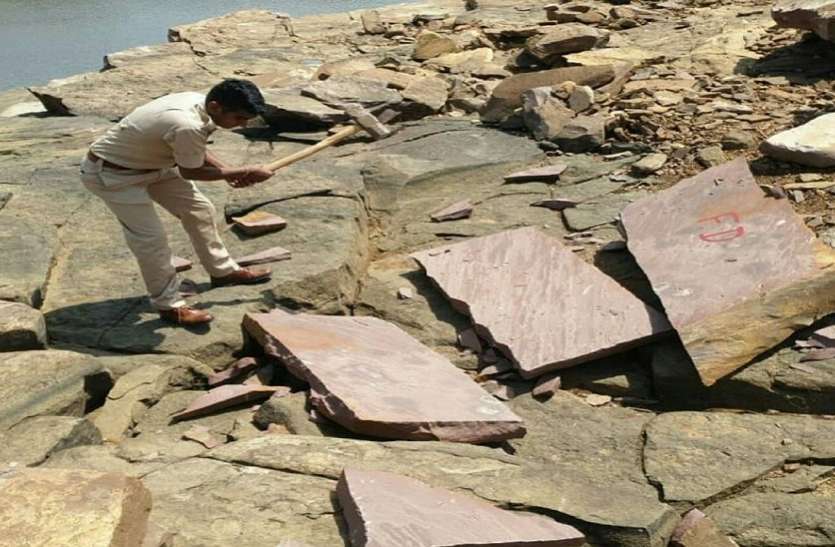 अवैध खनन के खिलाफ की कार्रवाई अवैध खनन के खिलाफ की कार्रवाई