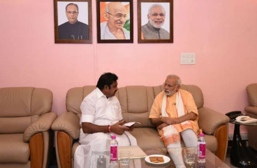 Enforce lockdown strictly in Tamilnadu, PM Modi tells TN CM COVID19: PM Modi ने सीएम पलनीस्वामी से बोले, राज्य में सख्ती से लॉकडाउन को करें लागू