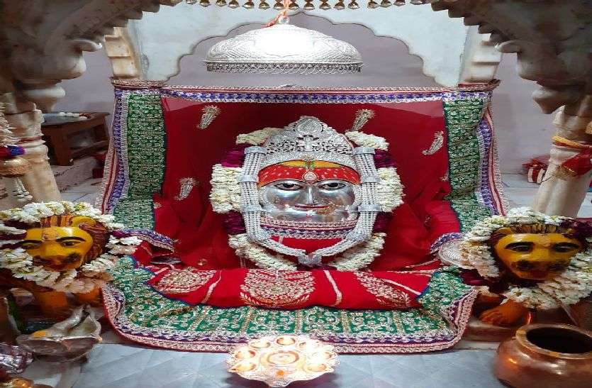 kishangarh_तीसरे दिन चंद्रघंटा स्वरूप की पूजा kishangarh_तीसरे दिन चंद्रघंटा स्वरूप की पूजा