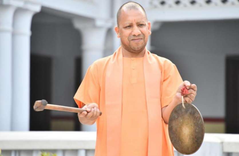 देश के 12 राज्यों में यूपी की जनता को ये 22 अफसरों करेंगे मदद, जान लें आपका नोडल अफसर कौन है देश के 12 राज्यों में यूपी की जनता को ये 22 अफसरों करेंगे मदद, जान लें आपका नोडल अफसर कौन है