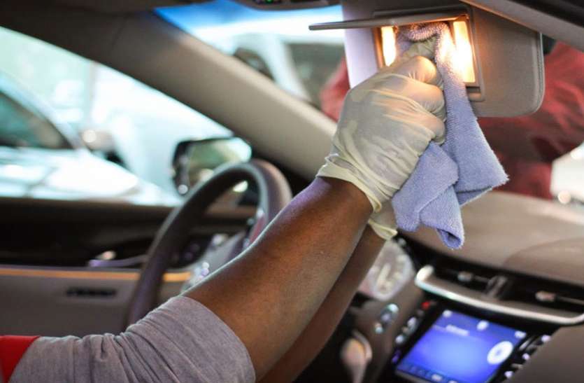 Car Cleaning Tips कोरोना वायरस से बचने के लिए कार में ना करें इस केमिकल से सफाई, खराब हो जाएगा इंटीरियर