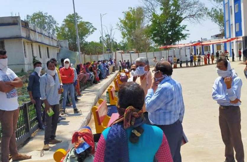 कोरोना संदिग्ध मरीजों की जांच रिपोर्ट निगेटिव पढ़े, कोरोना संदिग्ध मरीजों की जांच रिपोर्ट निगेटिव आई