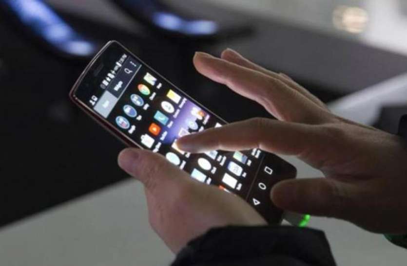 Jio, Airtel and Vodafone Prepaid Users will Get 1 Month Services Free Jio, Airtel और Vodafone प्रीपेड यूजर्स को 1 महीनें की मिलेगी मुफ्त सर्विस