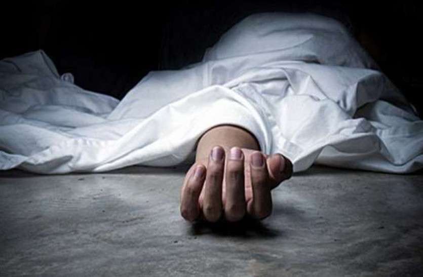 Youth dies due to police beating in lockdown in Palsana sikar लॉकडाउन में दवाई लेकर जा रहे युवक की पुलिस की पिटाई से हुई मौत, जीरों नंबर एफआईआर हुई दर्ज