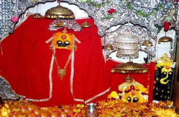 चैत्र दुर्गा नवमी : ऐसे करें दुर्गा पूजन और पूर्णाहूति हवन चैत्र दुर्गा नवमी : ऐसे करें दुर्गा पूजन और पूर्णाहूति हवन