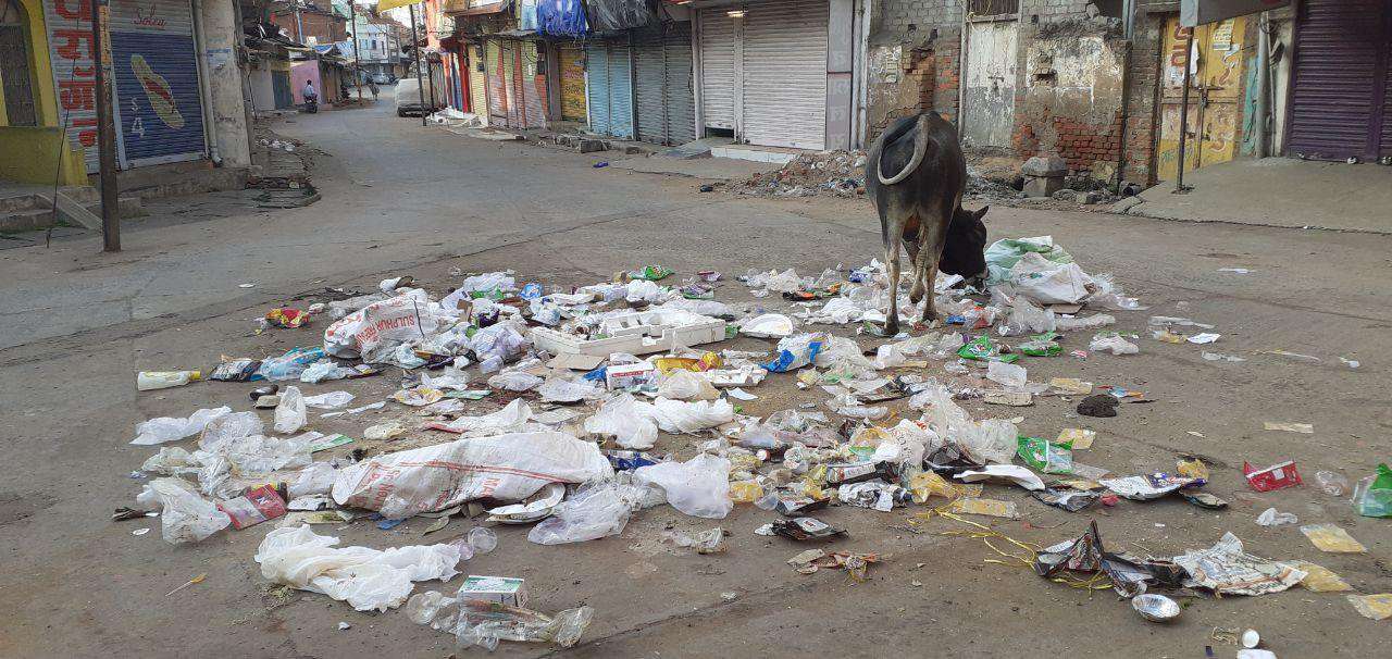 लोगों को सता रहा कोरोना का डऱ, नपा के पास नहीं सेनेटाइजर की व्यवस्था