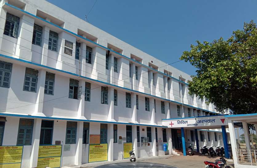 100-bed hospital 100 बिस्तर वाले अस्पताल में मात्र एक डॉक्टर